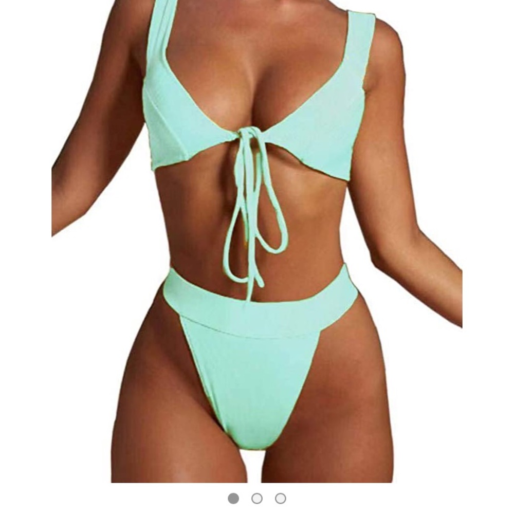Bathing suit